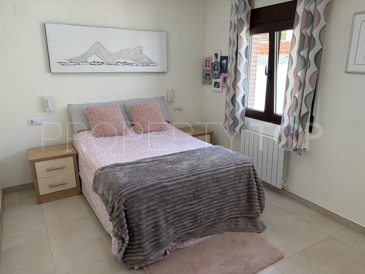 Villa con 4 dormitorios en venta en Pilar de la Horadada