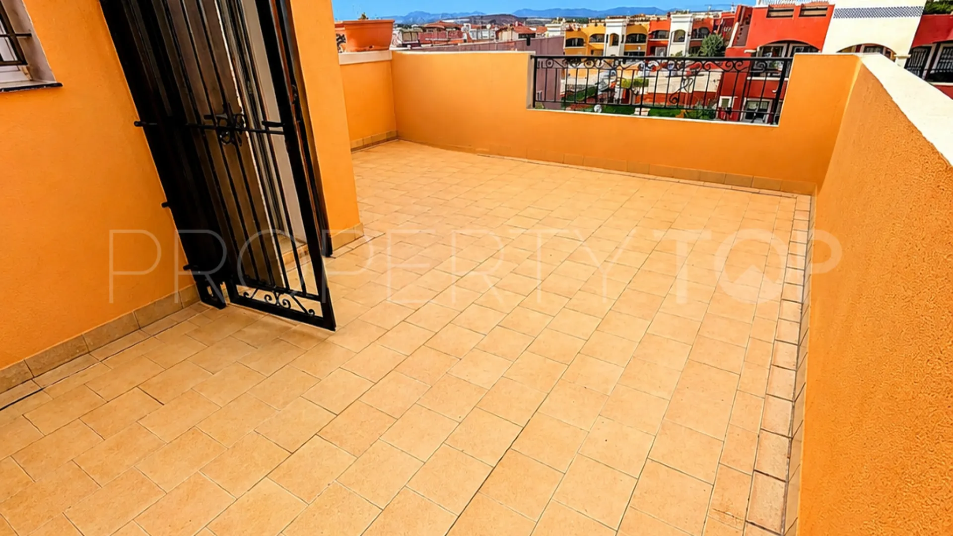 Los Altos de Marbella, adosado con 3 dormitorios en venta