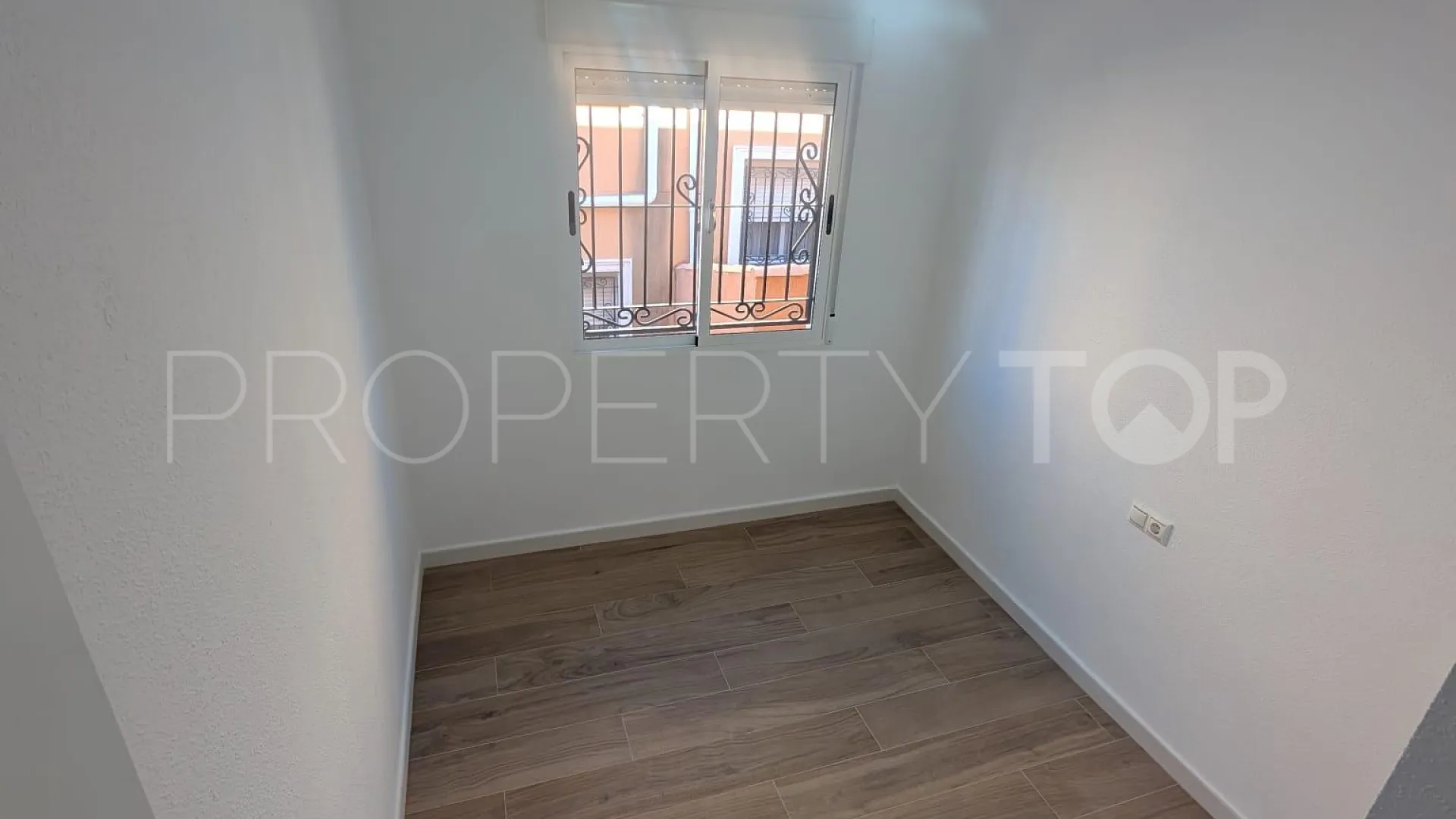 Los Altos de Marbella, adosado con 3 dormitorios en venta