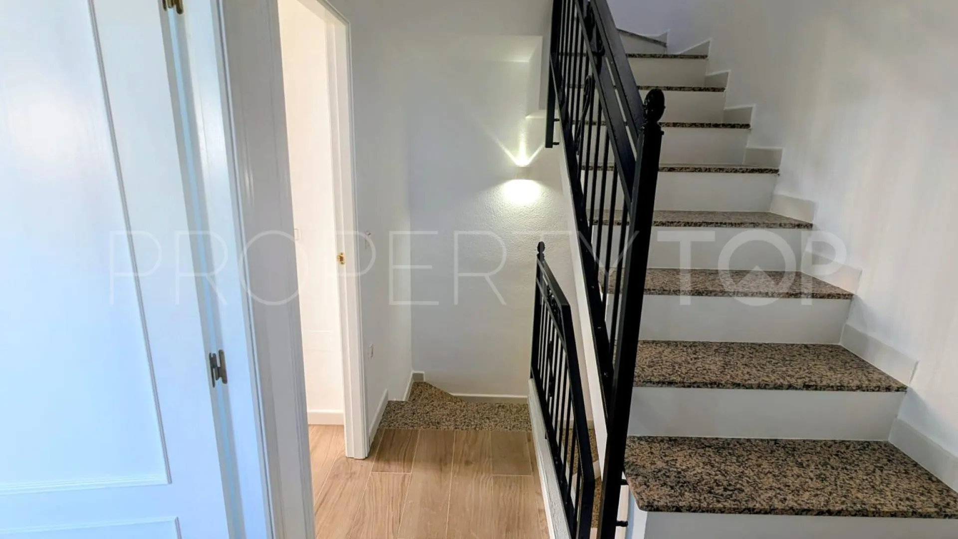 Los Altos de Marbella, adosado con 3 dormitorios en venta