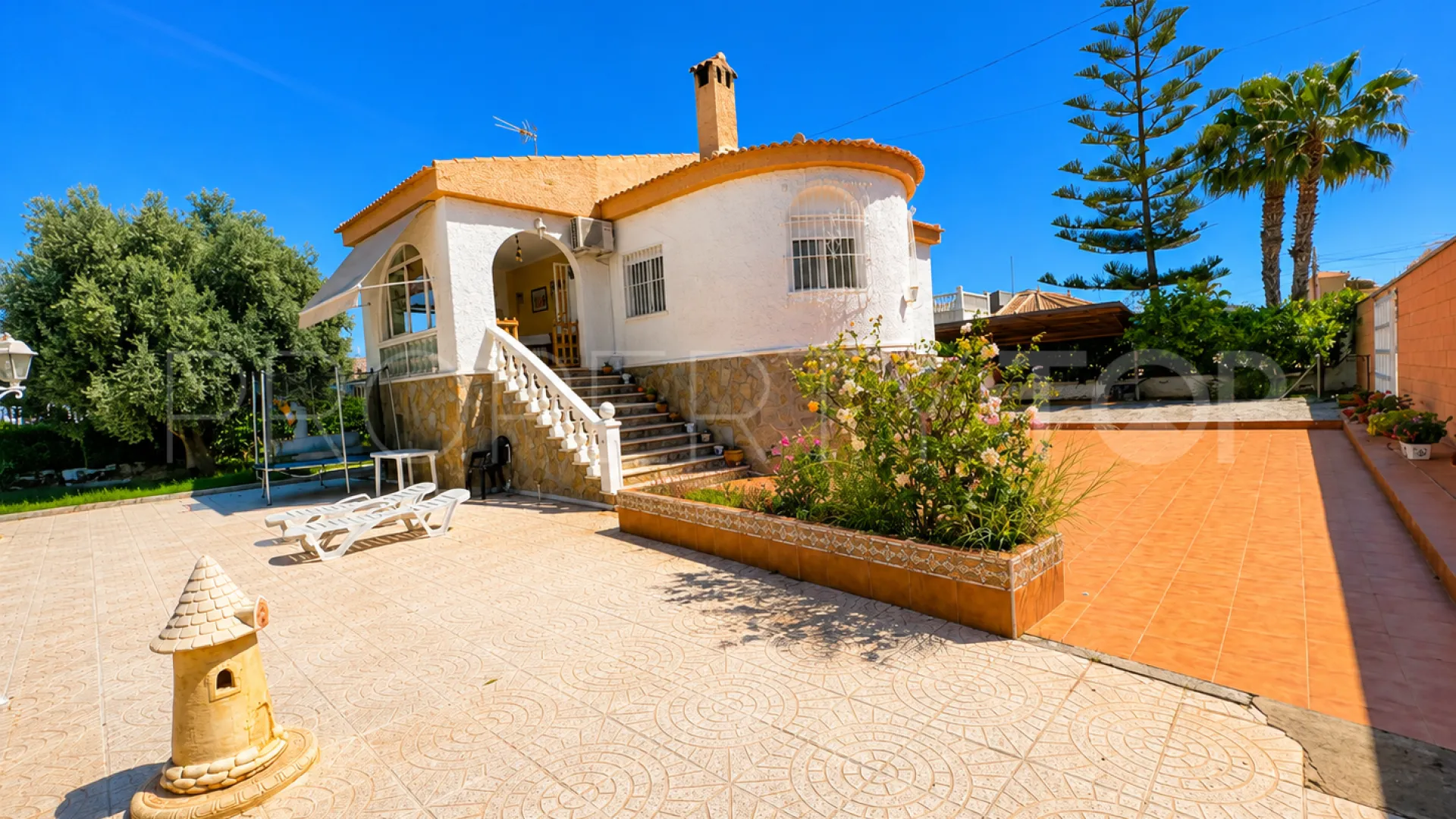 Villa en venta en Torrevieja
