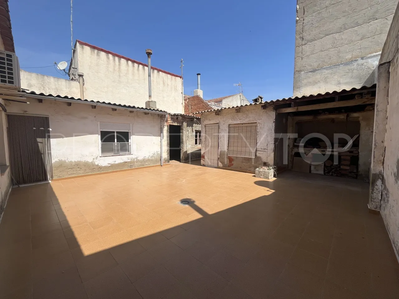 For sale town house with 3 bedrooms in Algorfa