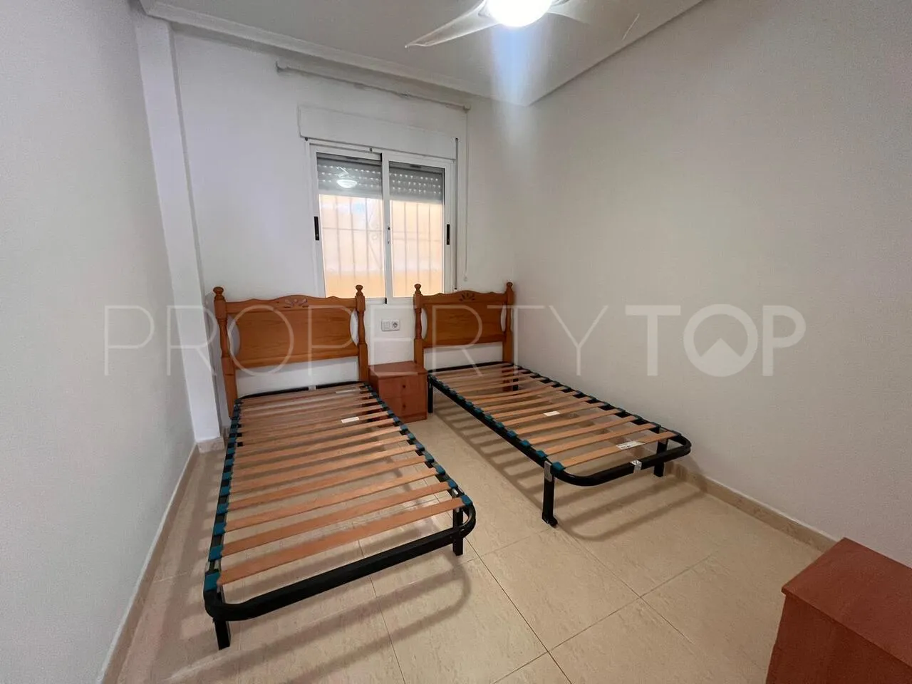 Buy apartment with 2 bedrooms in Algorfa