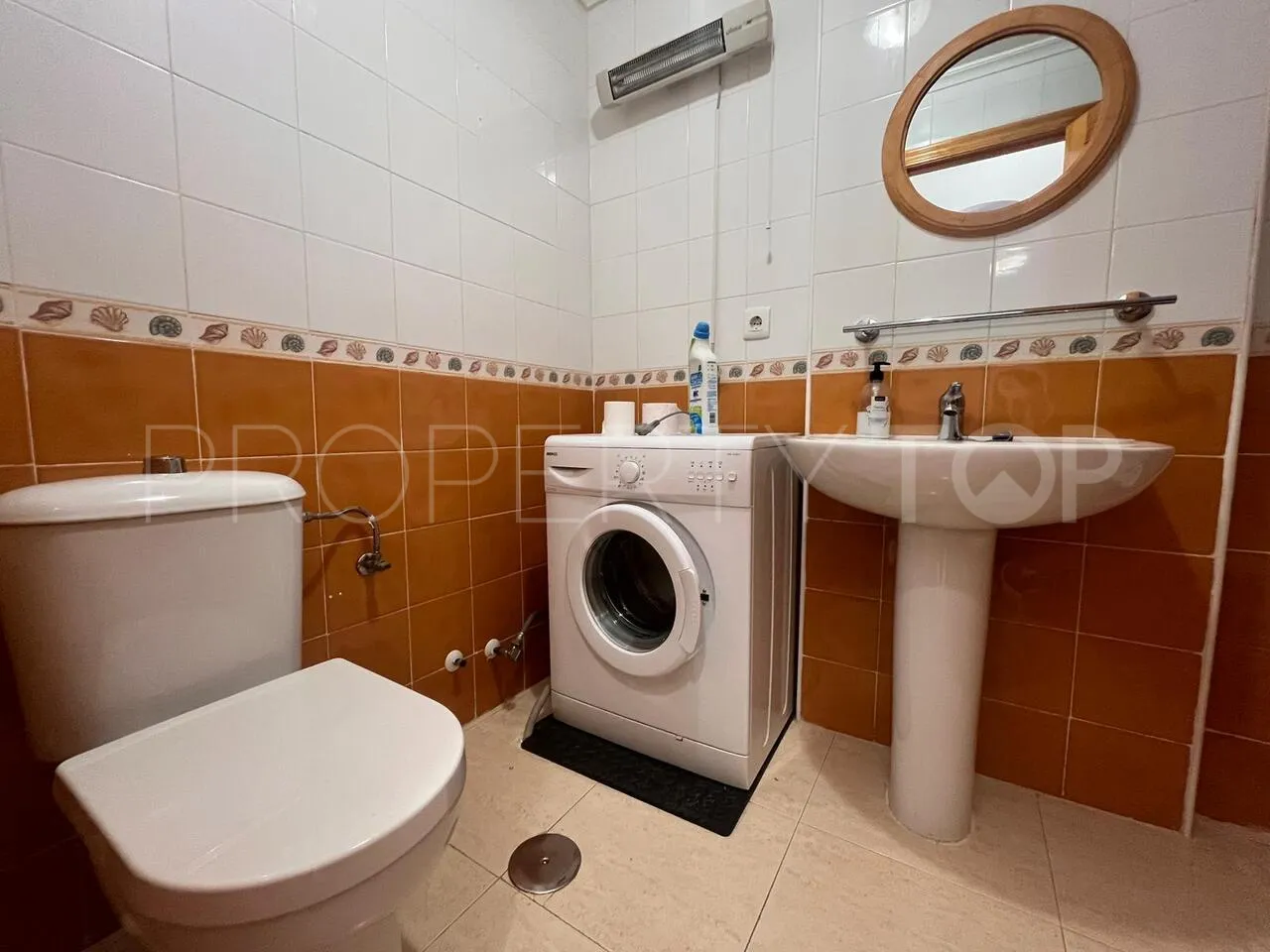 Buy apartment with 2 bedrooms in Algorfa
