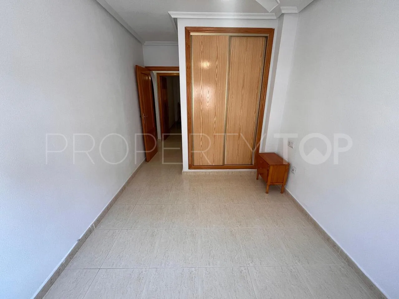 Buy apartment with 2 bedrooms in Algorfa