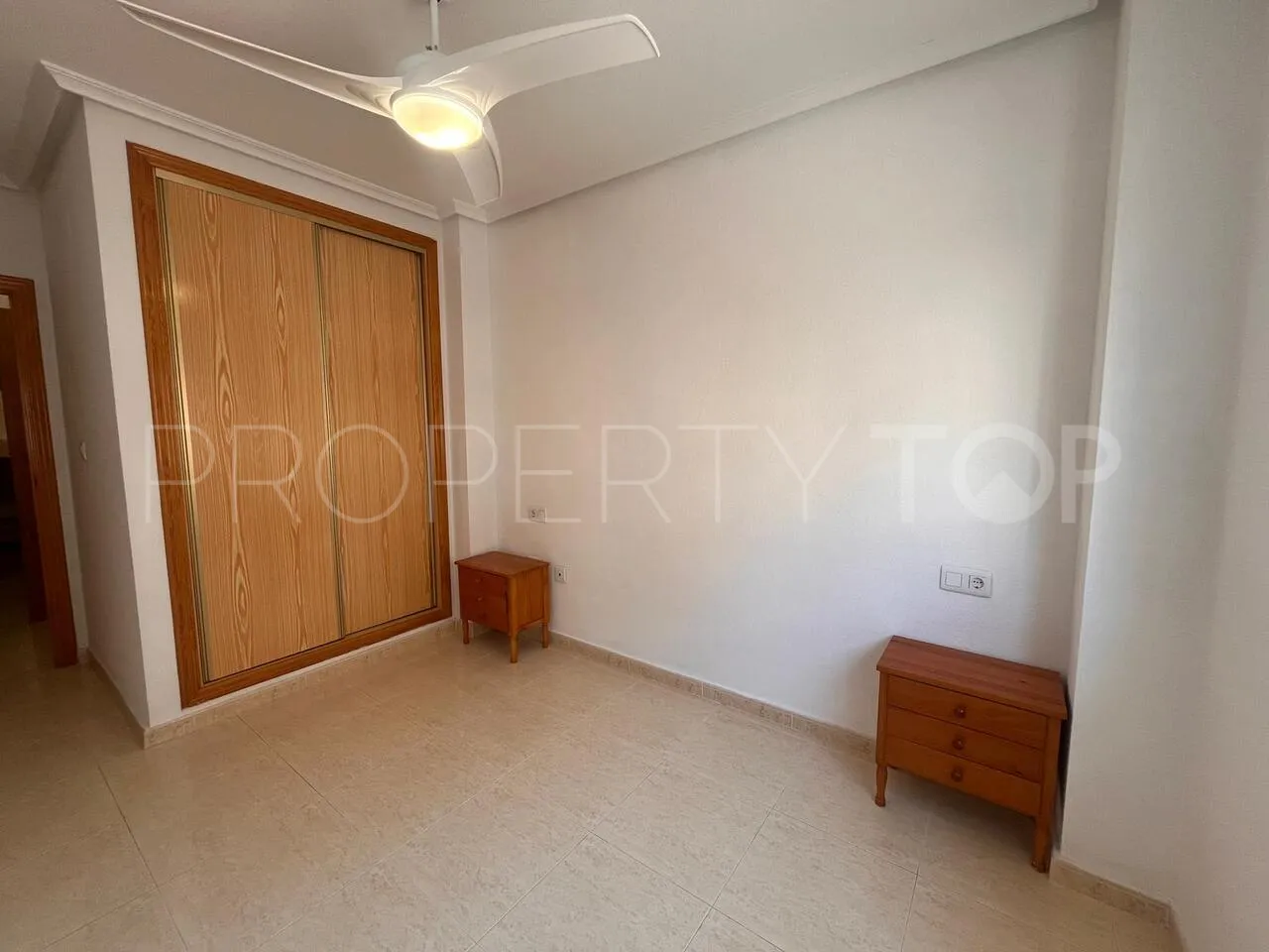 Buy apartment with 2 bedrooms in Algorfa