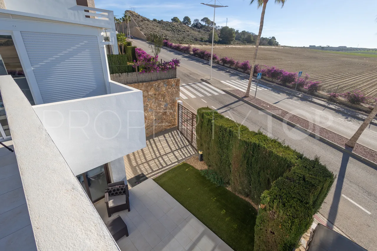 For sale villa with 3 bedrooms in La Finca Golf