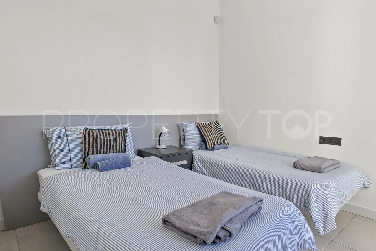 For sale villa with 3 bedrooms in La Finca Golf