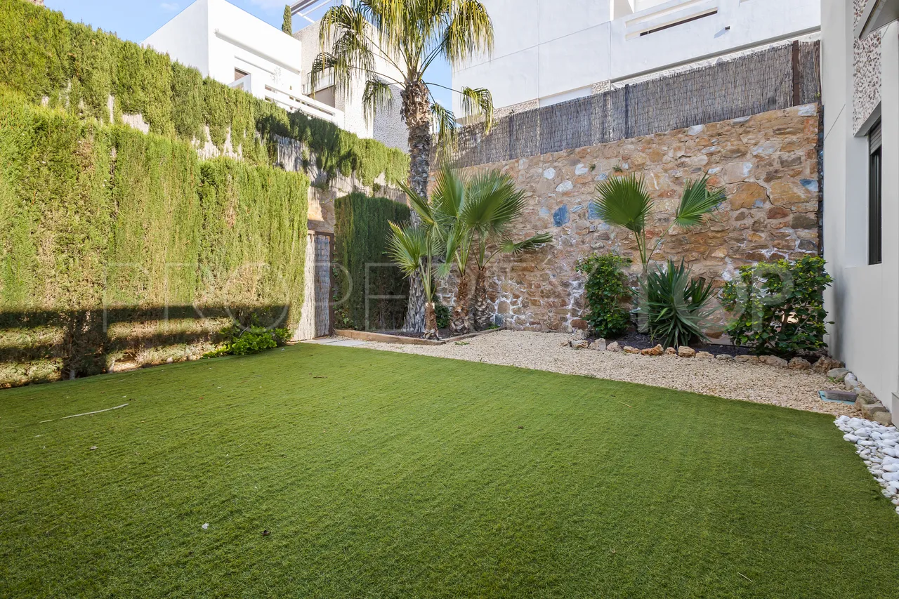 For sale villa with 3 bedrooms in La Finca Golf