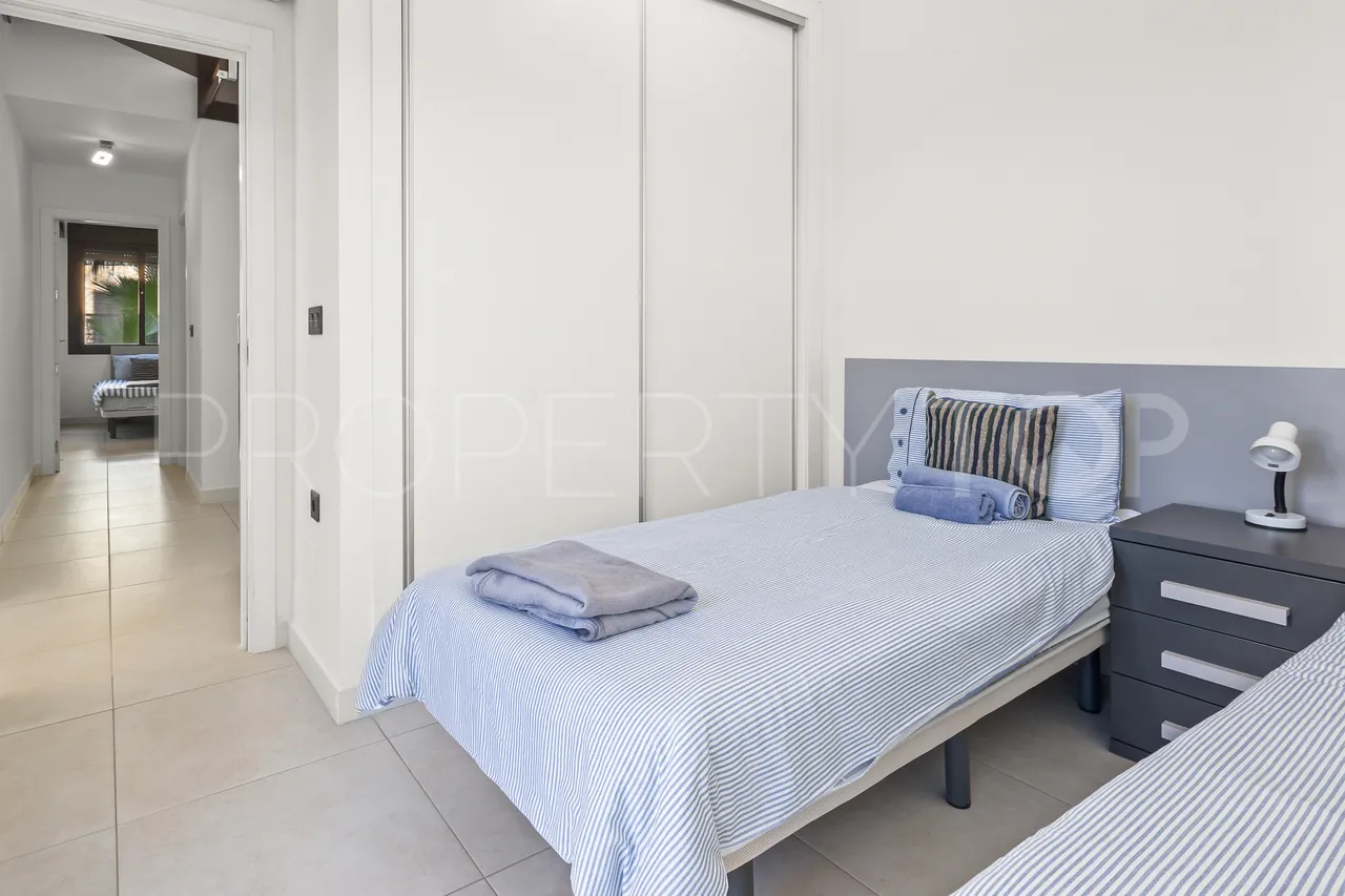 For sale villa with 3 bedrooms in La Finca Golf
