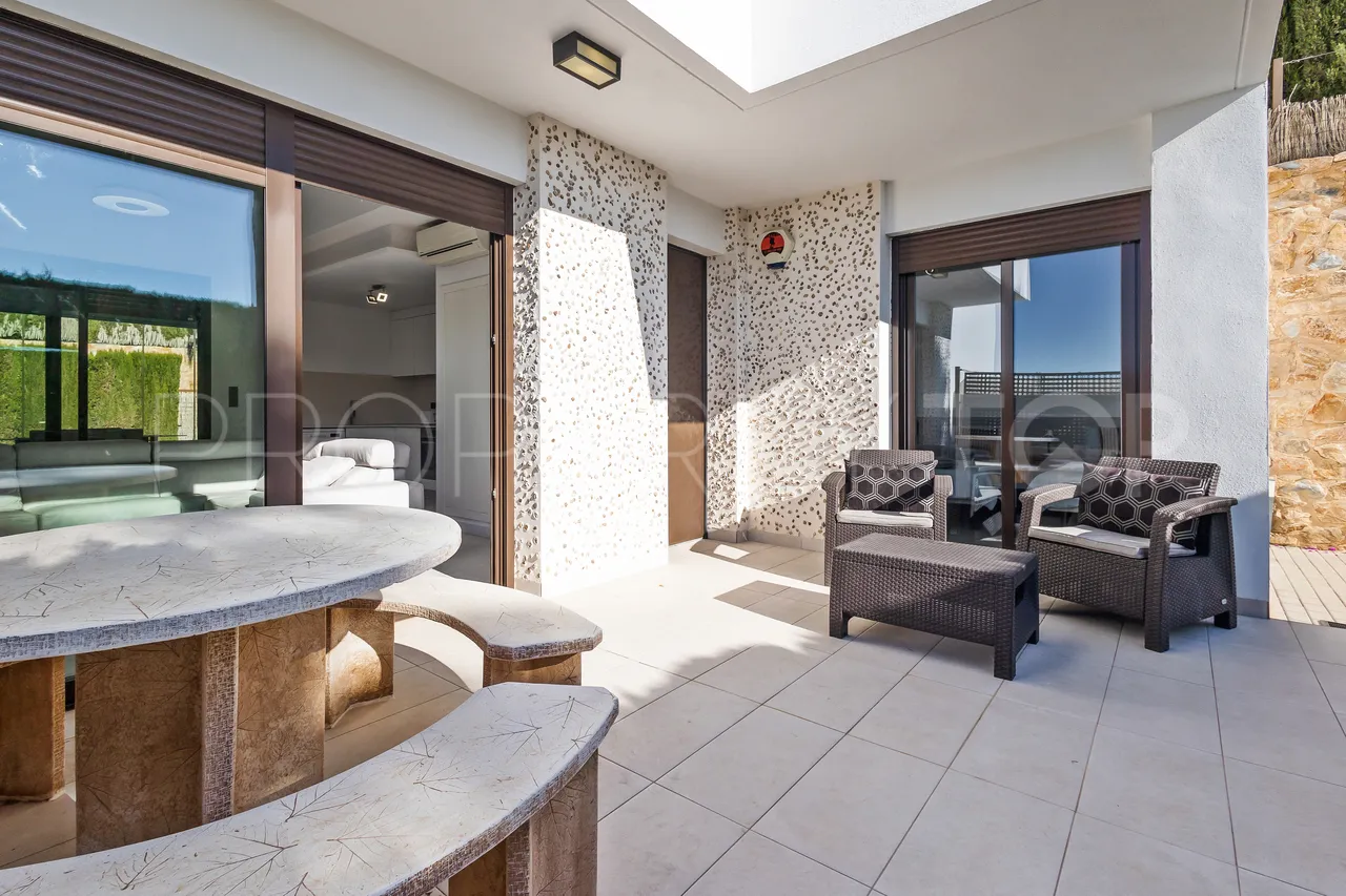 For sale villa with 3 bedrooms in La Finca Golf