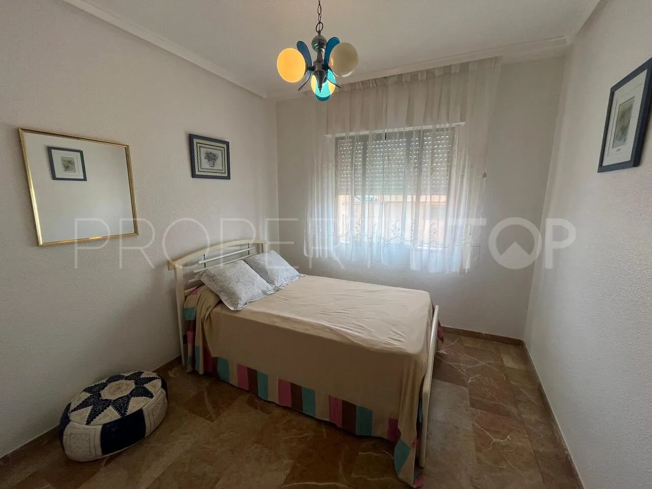 For sale 4 bedrooms town house in Algorfa