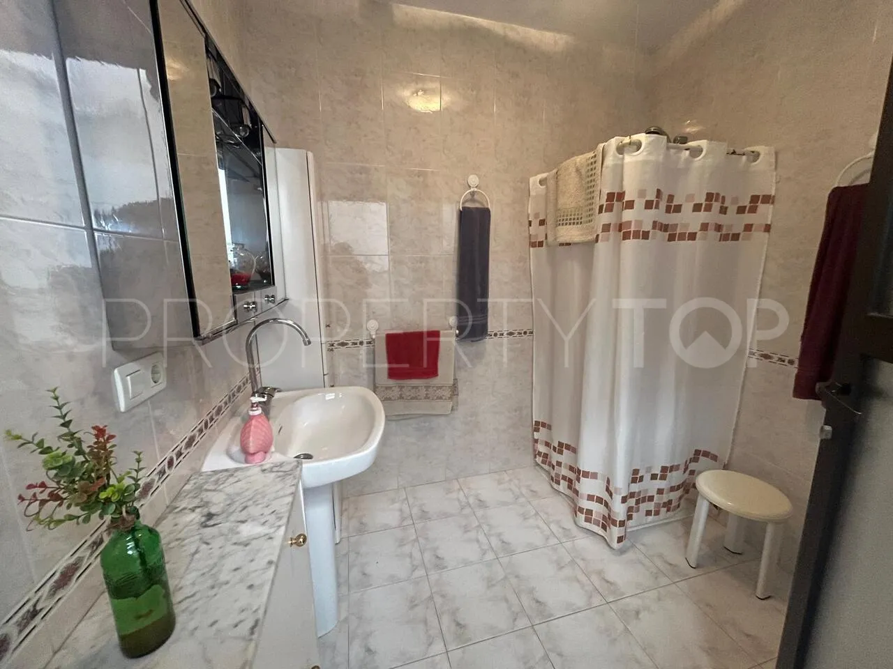 For sale 4 bedrooms town house in Algorfa