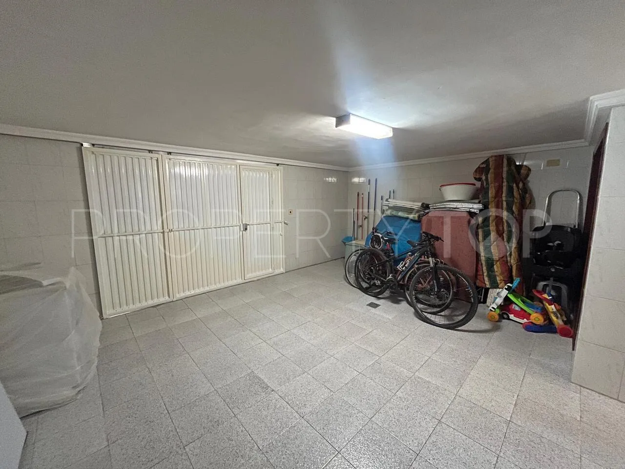 For sale 4 bedrooms town house in Algorfa