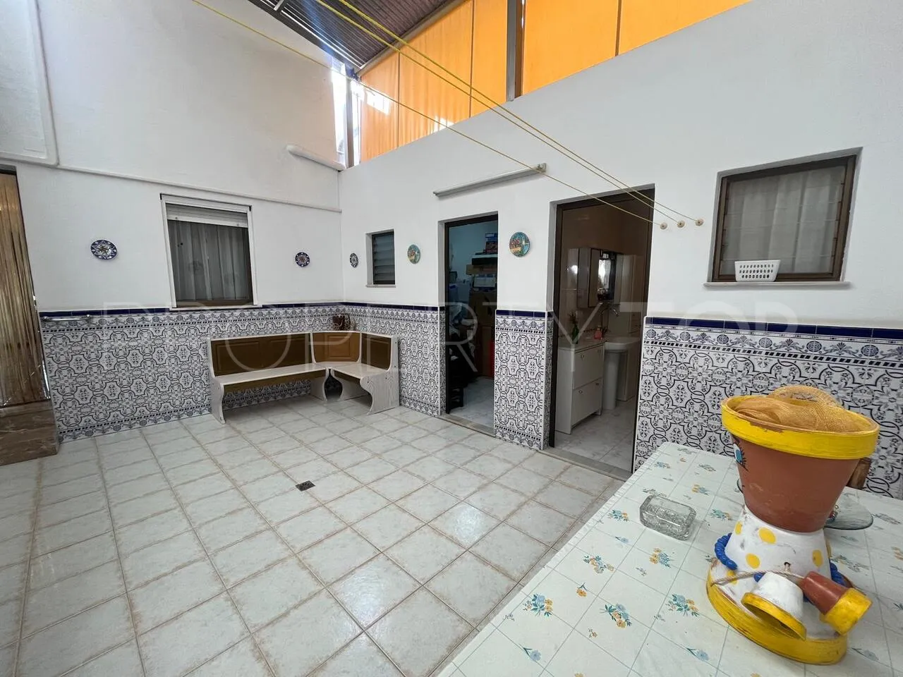 For sale 4 bedrooms town house in Algorfa