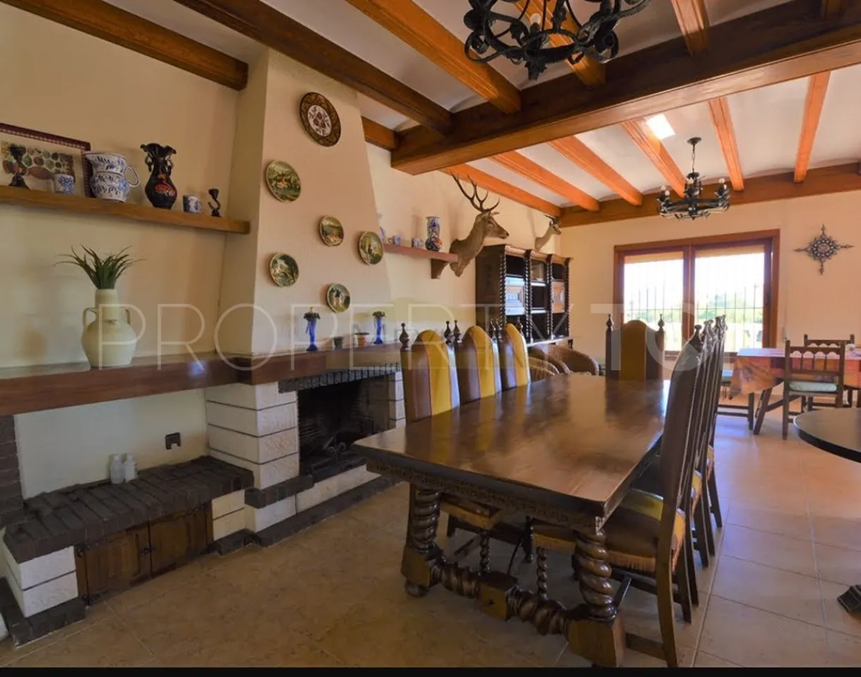 Villa a la venta en Villamartin