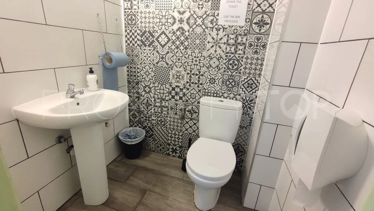 Los Altos de Marbella, local comercial en venta