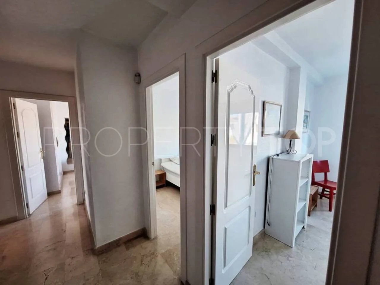 Buy apartment in Villamartin with 3 bedrooms