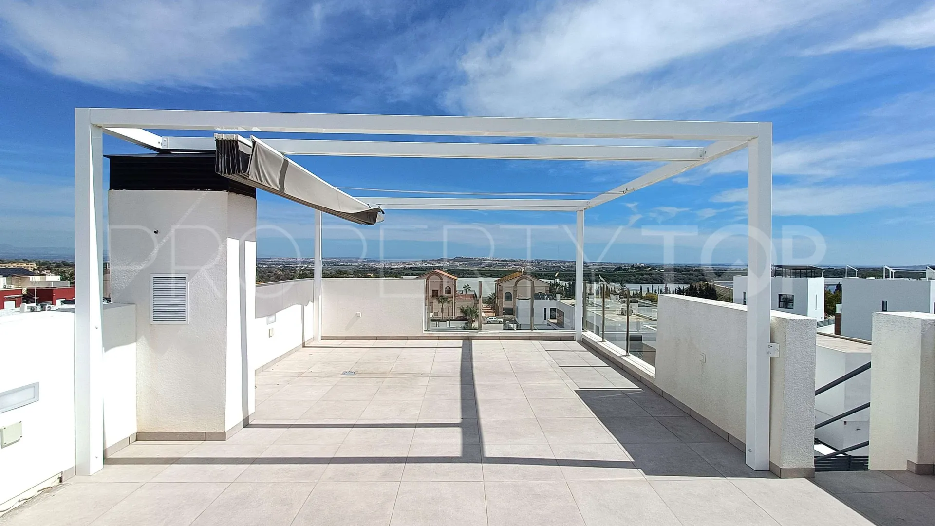 For sale La Finca Golf villa with 3 bedrooms