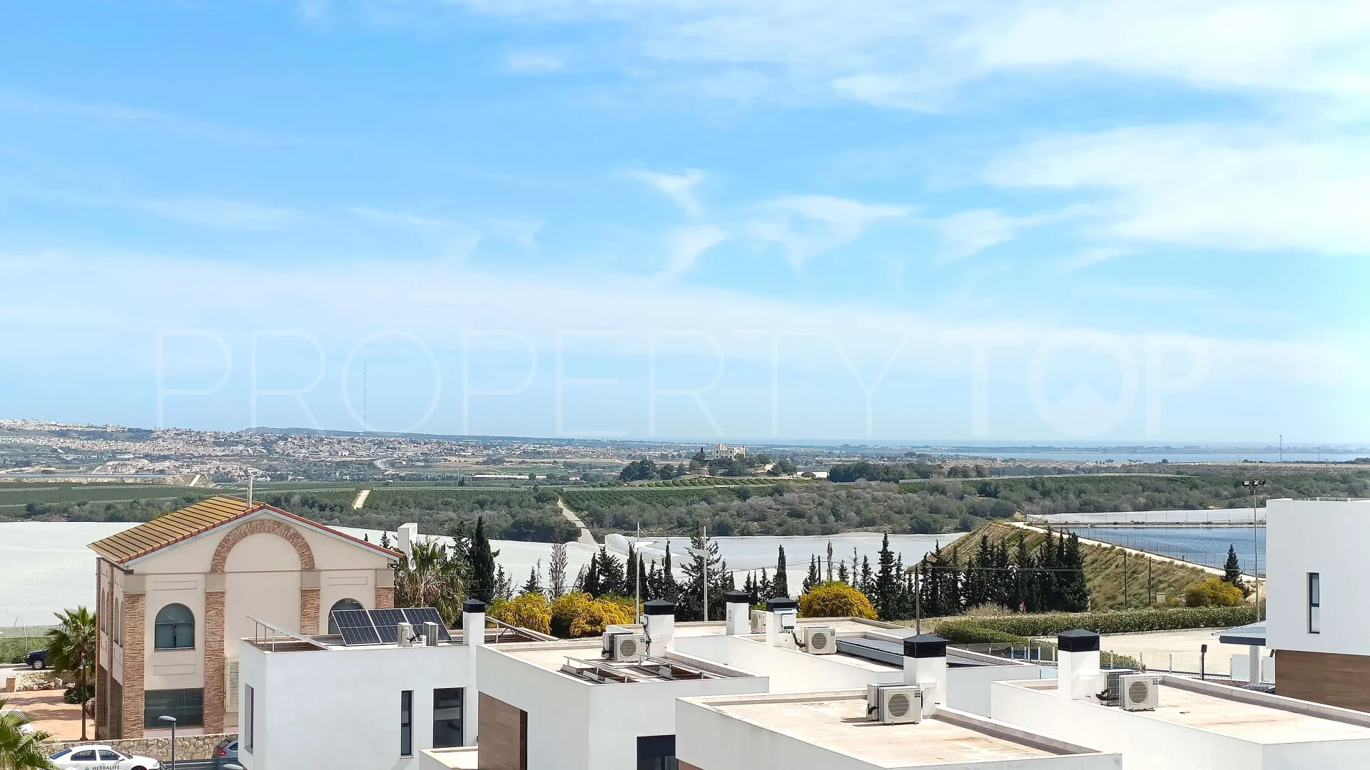 For sale La Finca Golf villa with 3 bedrooms