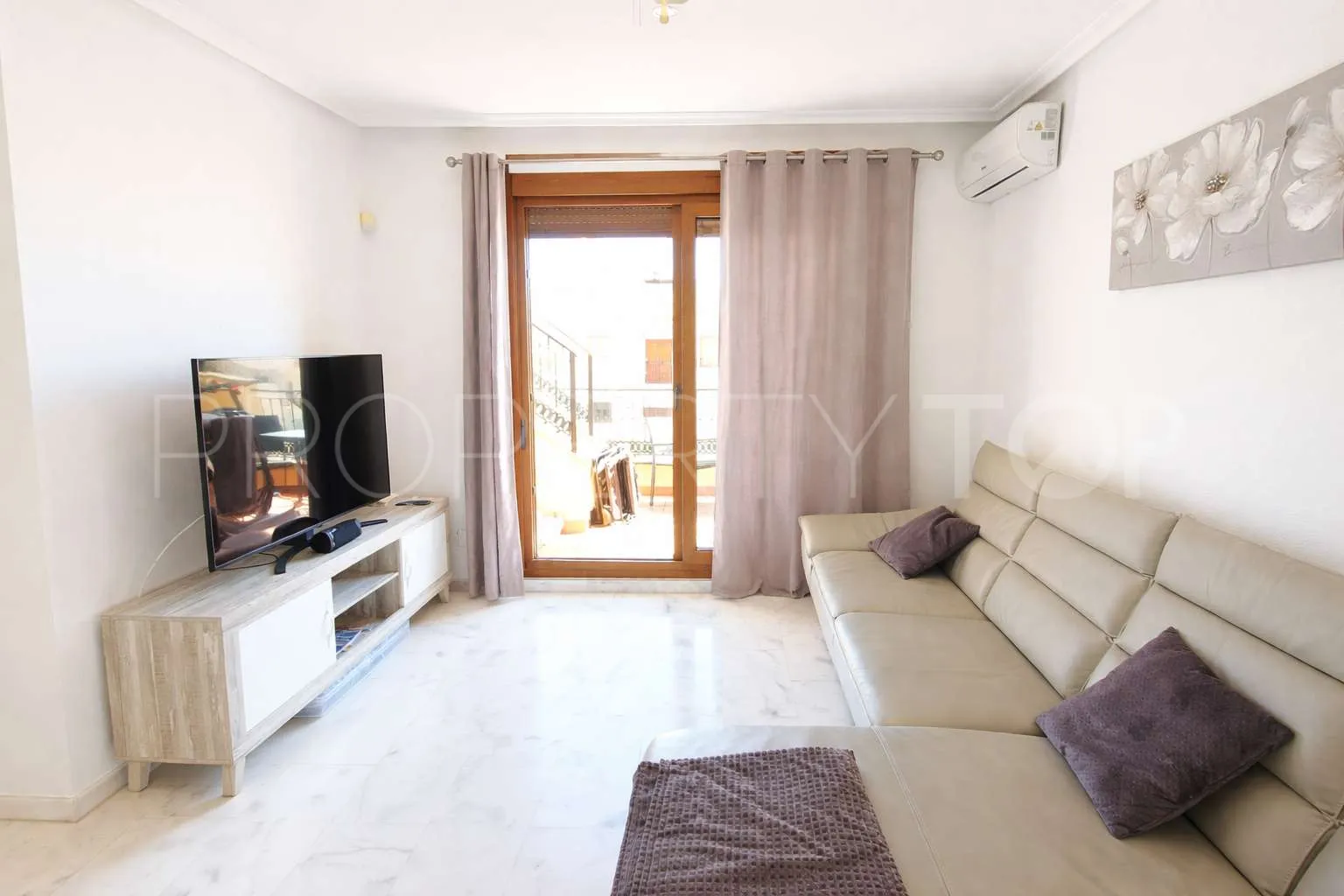 La Finca Golf apartment for sale