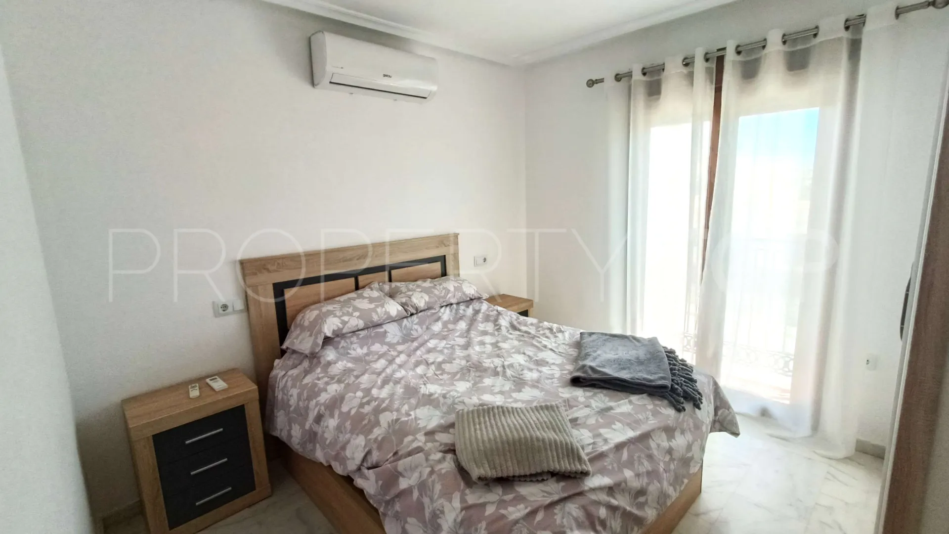 La Finca Golf apartment for sale