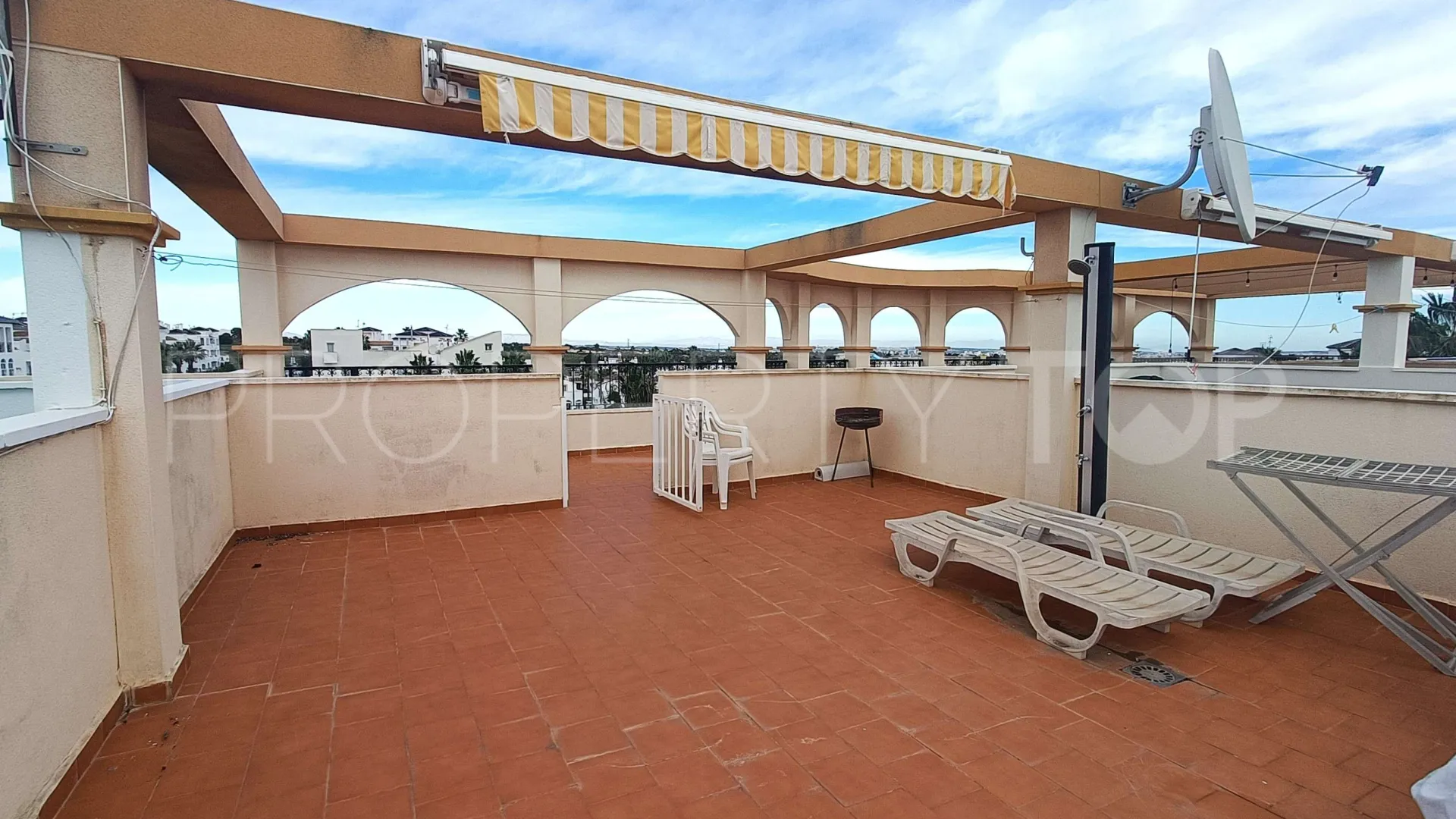 Comprar apartamento de 2 dormitorios en Rioja