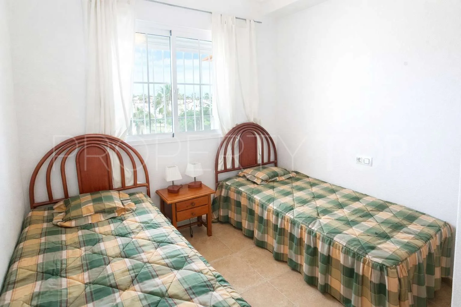 Comprar apartamento de 2 dormitorios en Rioja