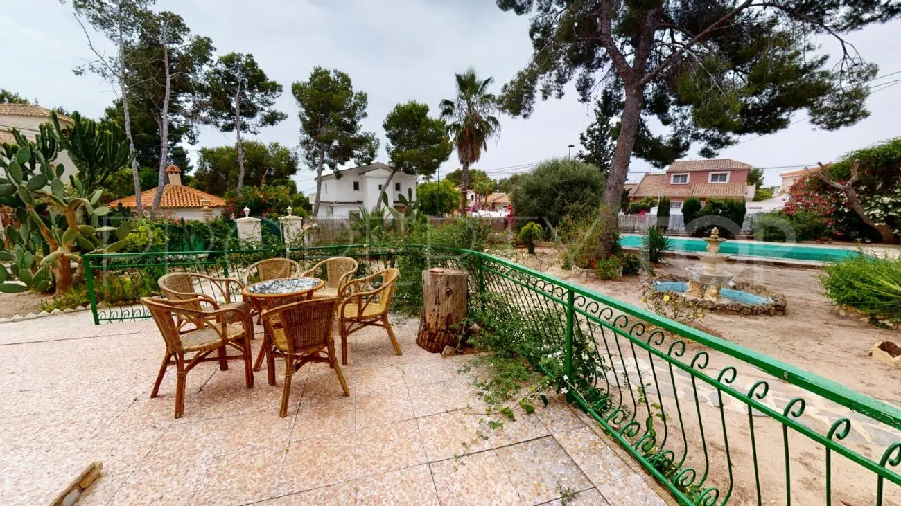 For sale villa in Pilar de la Horadada