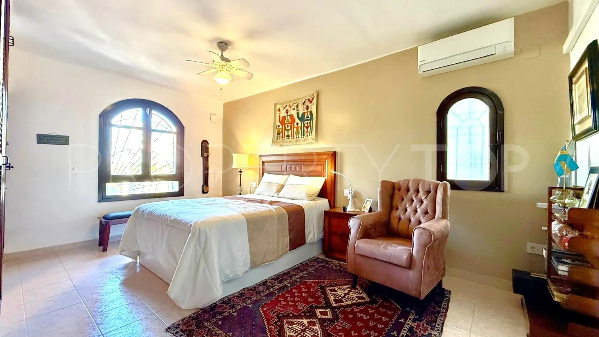 Rioja, villa en venta de 3 dormitorios