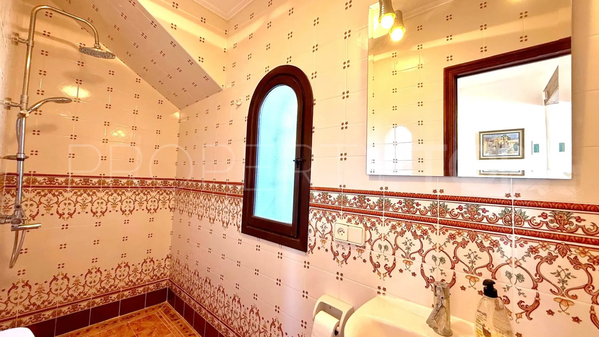 Rioja, villa en venta de 3 dormitorios