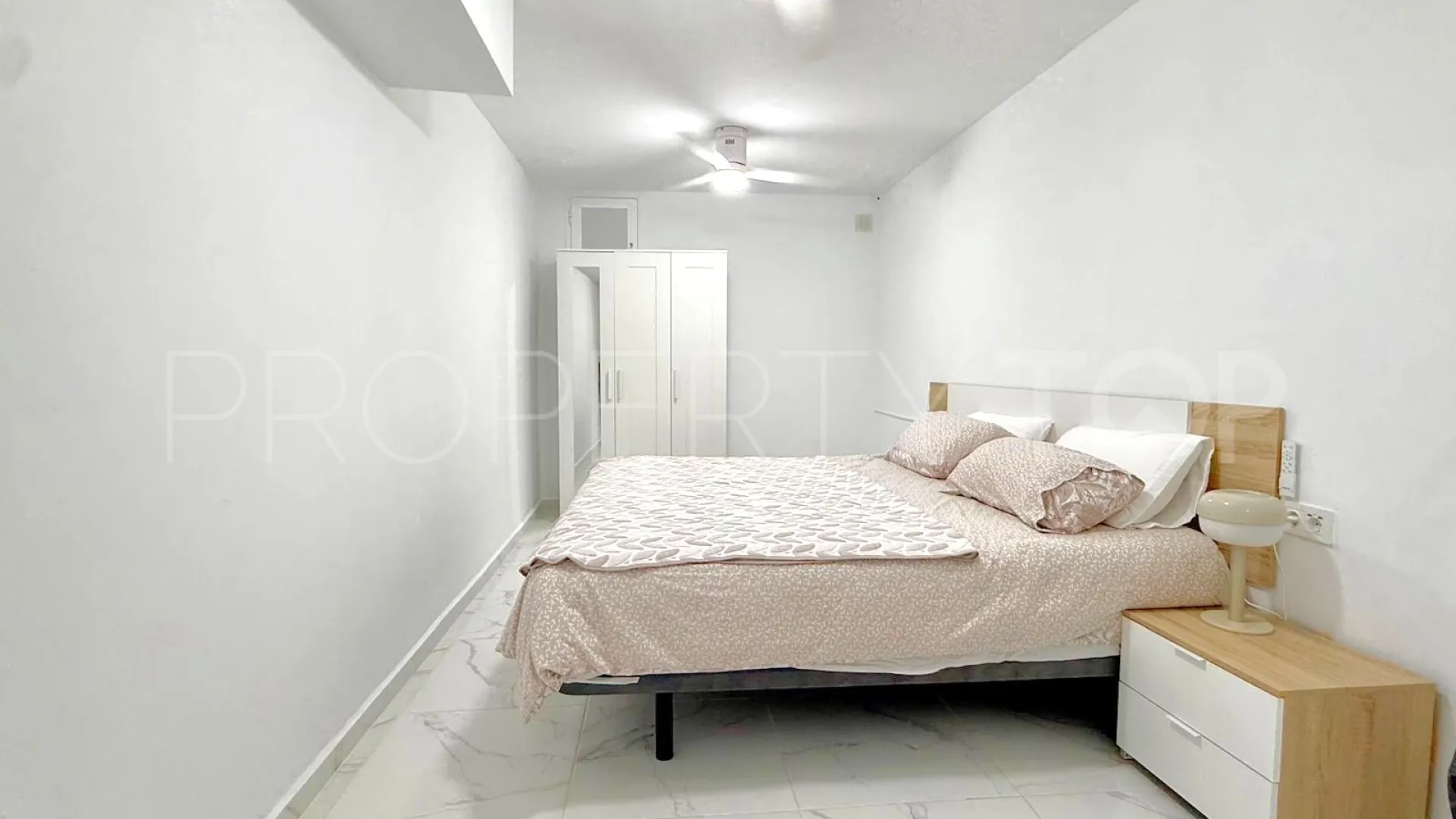 For sale town house in Rioja