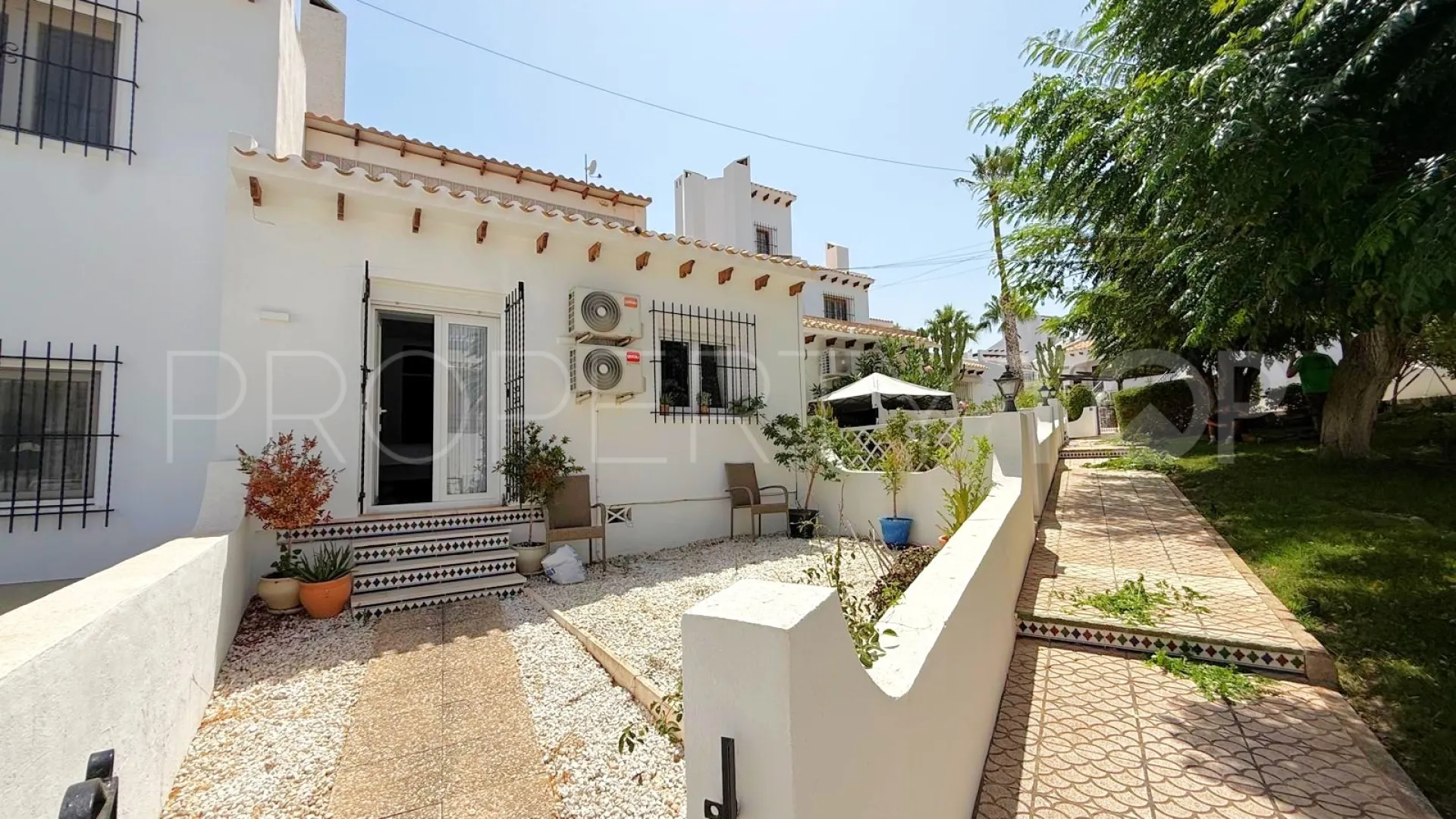 For sale town house in Rioja
