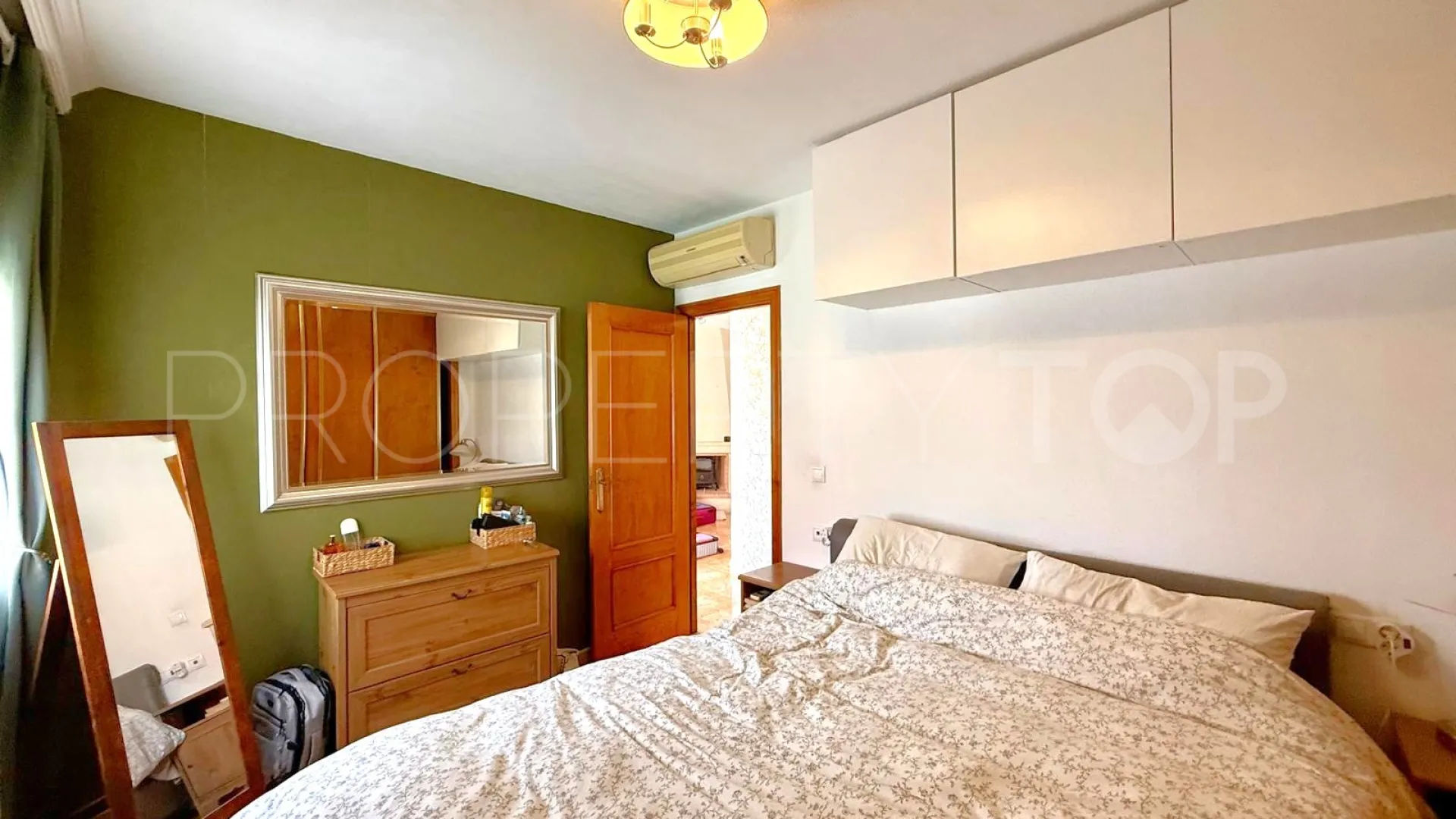 Apartment for sale in Villamartin with 2 bedrooms