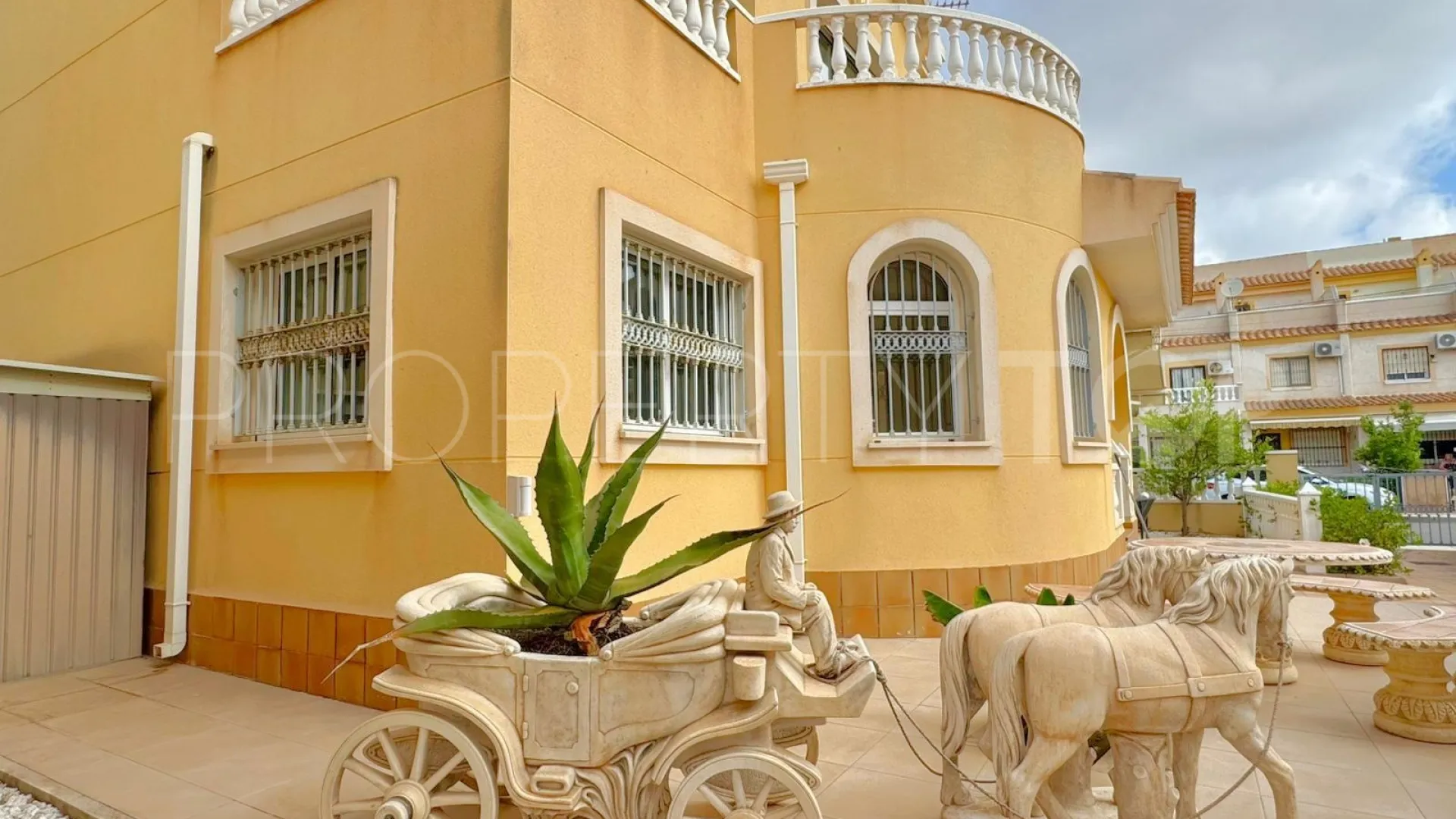 Villa for sale in Rioja