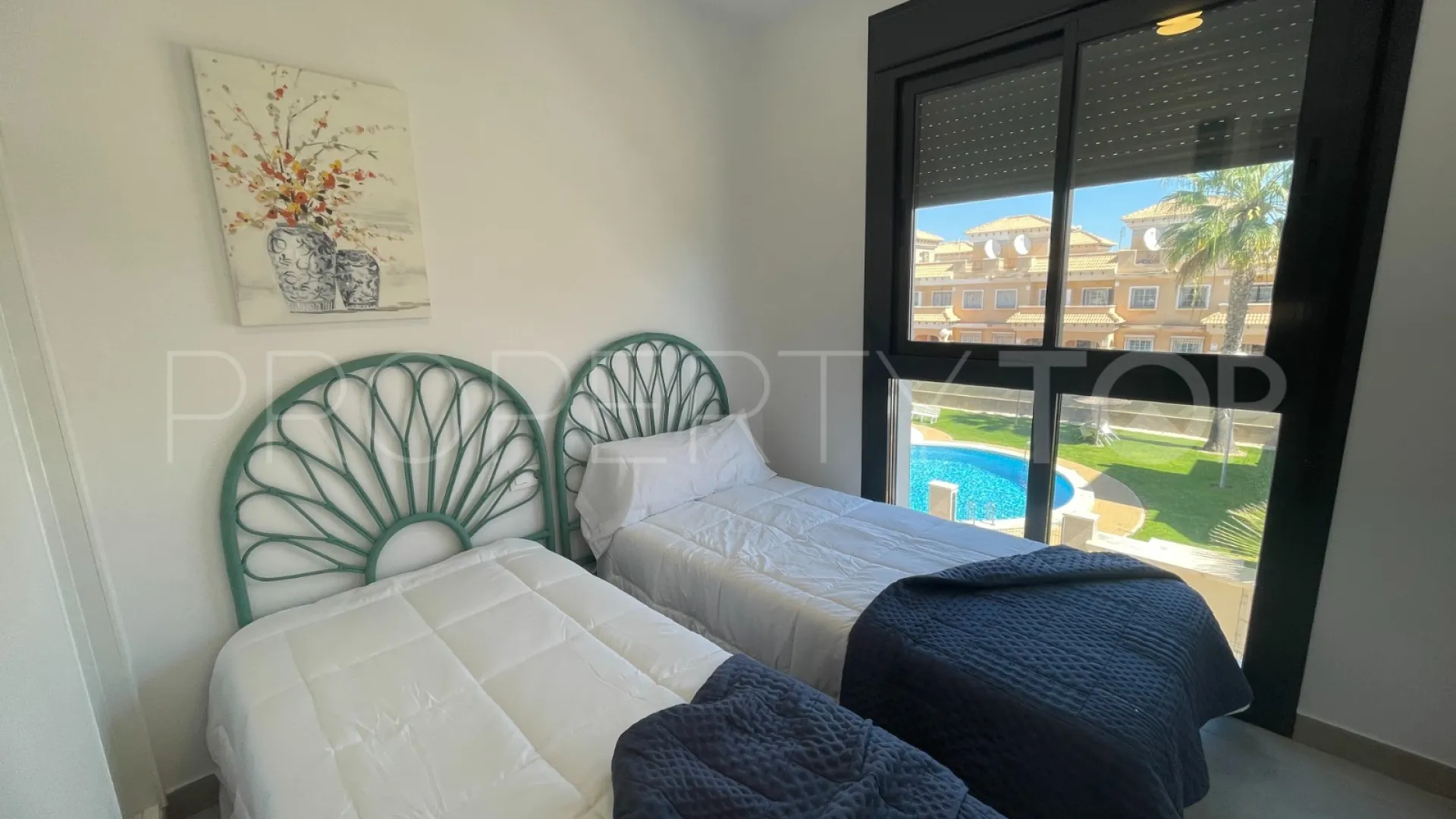 Apartamento en venta en Rioja con 2 dormitorios