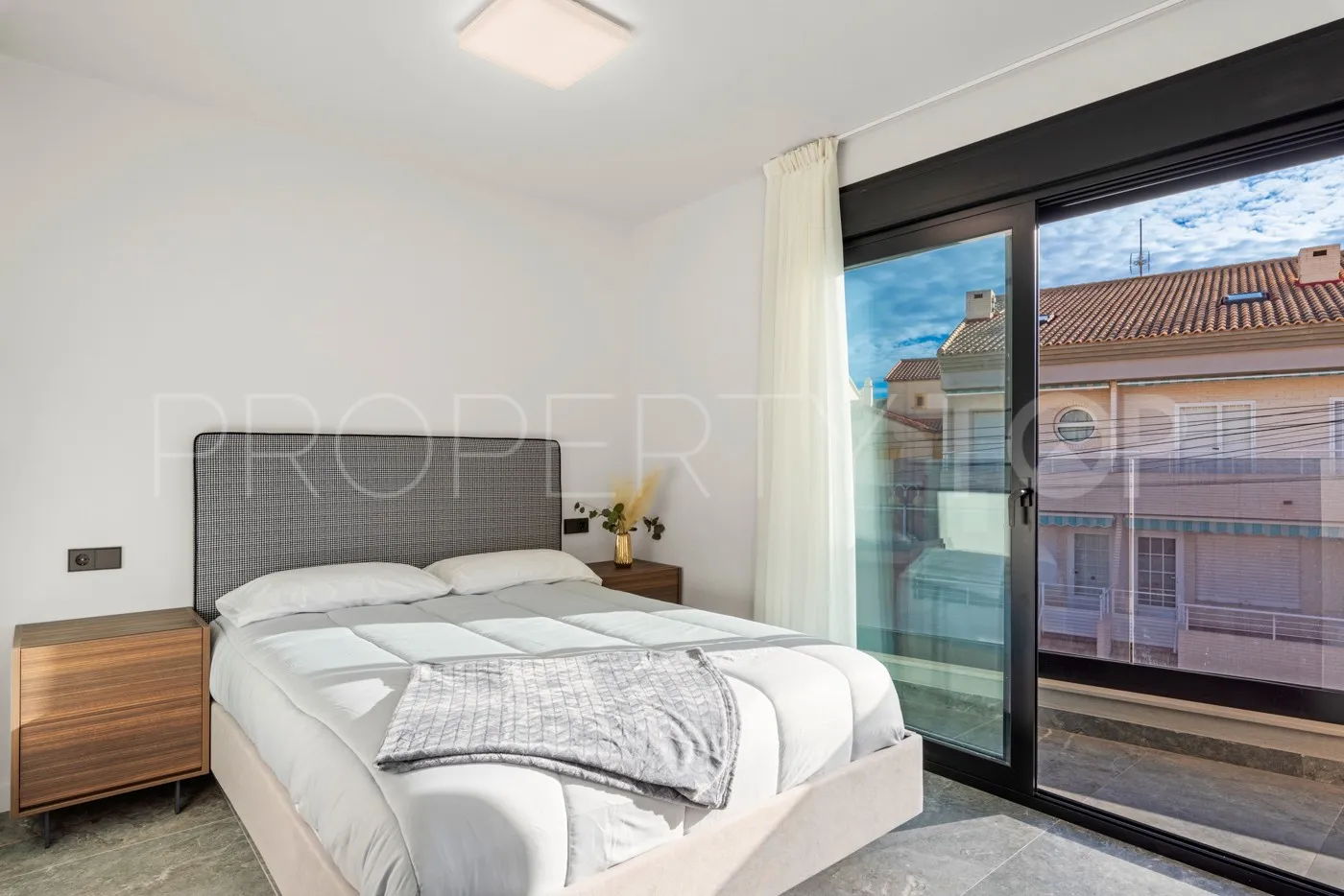 Villa con 4 dormitorios a la venta en Torre de la Horadada