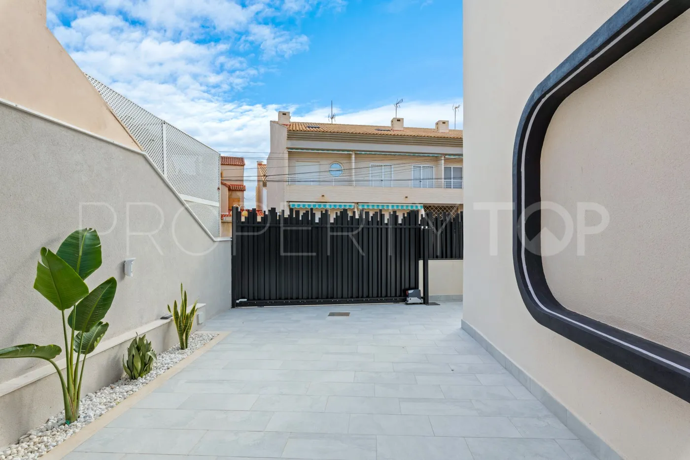 Villa con 4 dormitorios a la venta en Torre de la Horadada