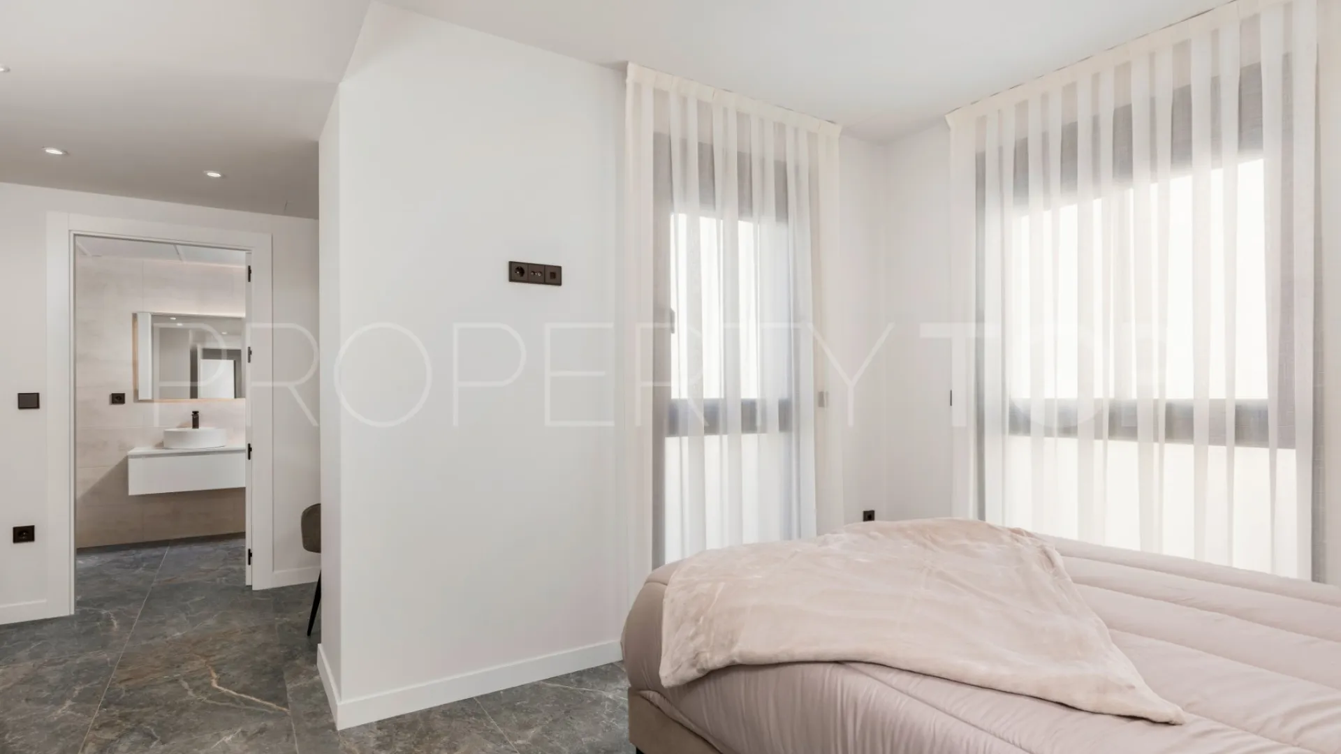 Villa con 4 dormitorios a la venta en Torre de la Horadada