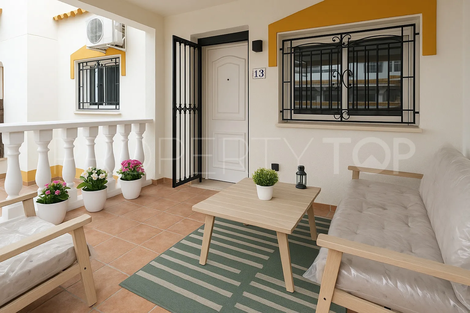 3 bedrooms town house for sale in Alicante