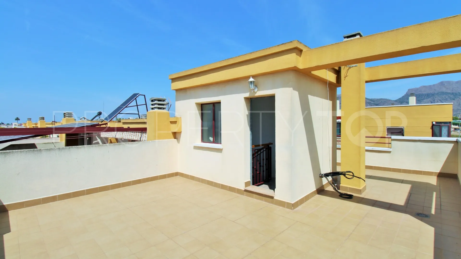 For sale town house in Orihuela with 3 bedrooms