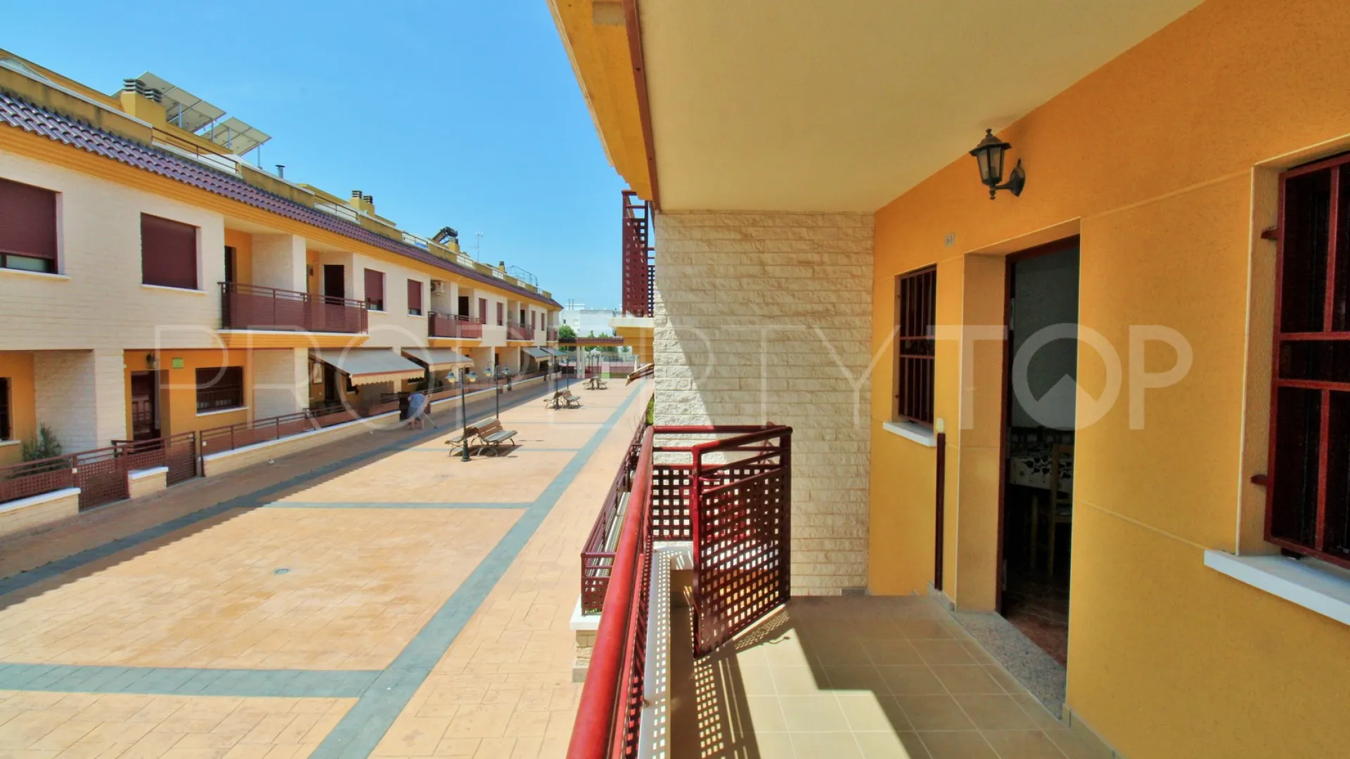For sale town house in Orihuela with 3 bedrooms
