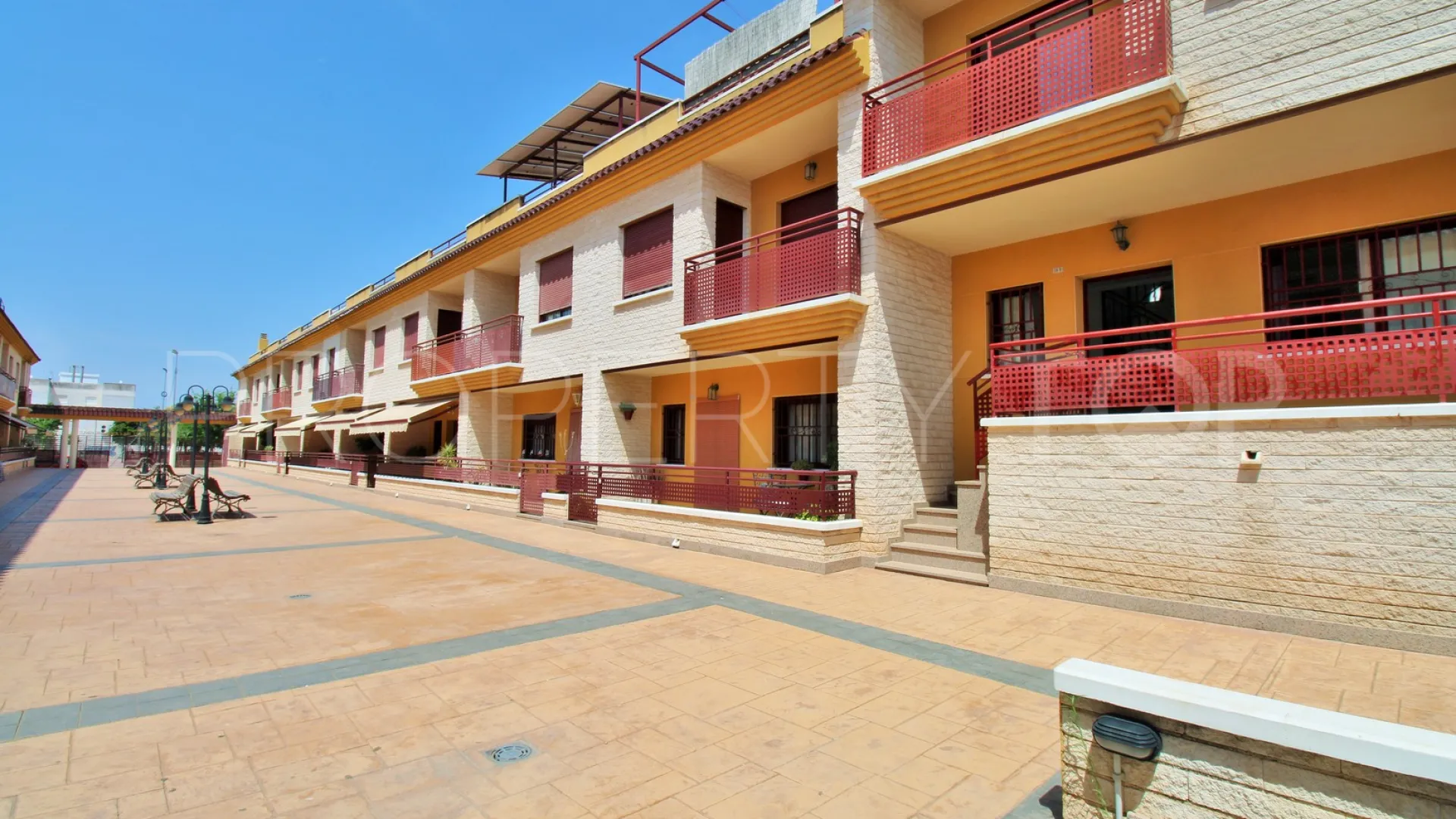 For sale town house in Orihuela with 3 bedrooms