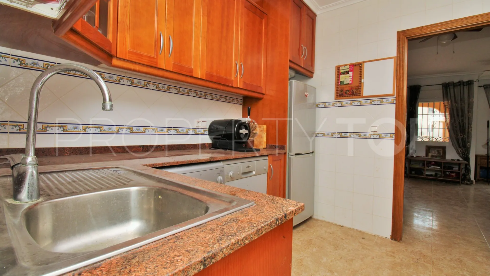 Se vende adosado de 3 dormitorios en Rioja