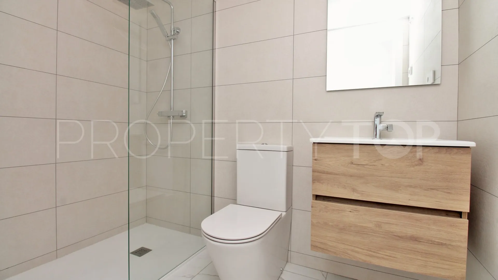 Se vende apartamento en Punta Prima de 2 dormitorios