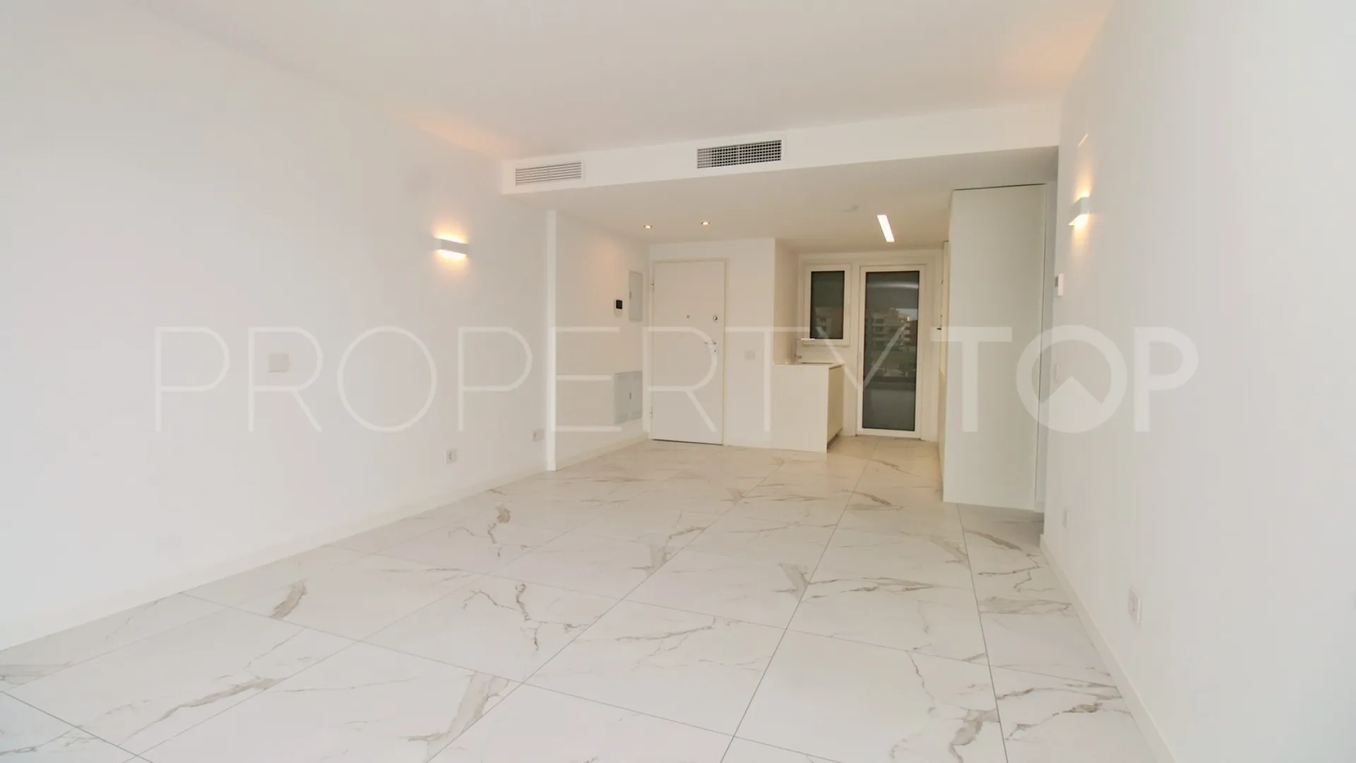 Se vende apartamento en Punta Prima de 2 dormitorios