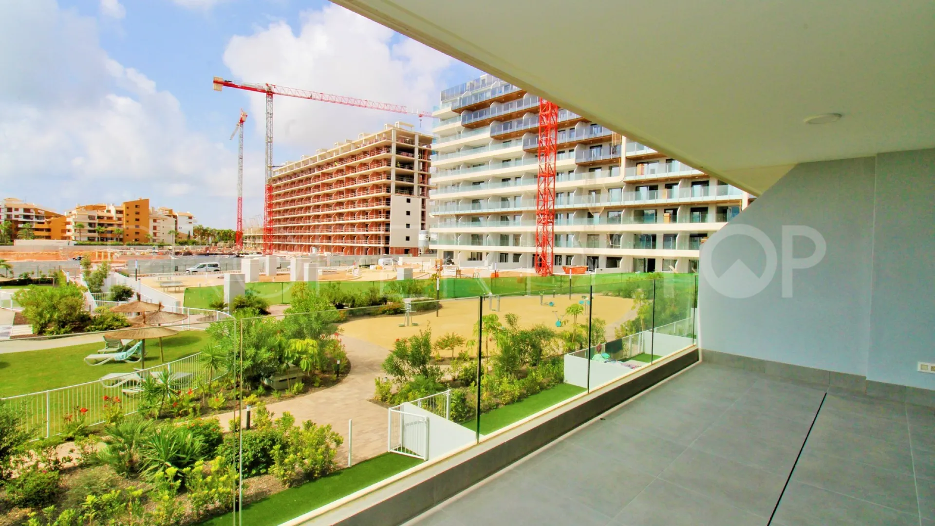 Se vende apartamento en Punta Prima de 2 dormitorios