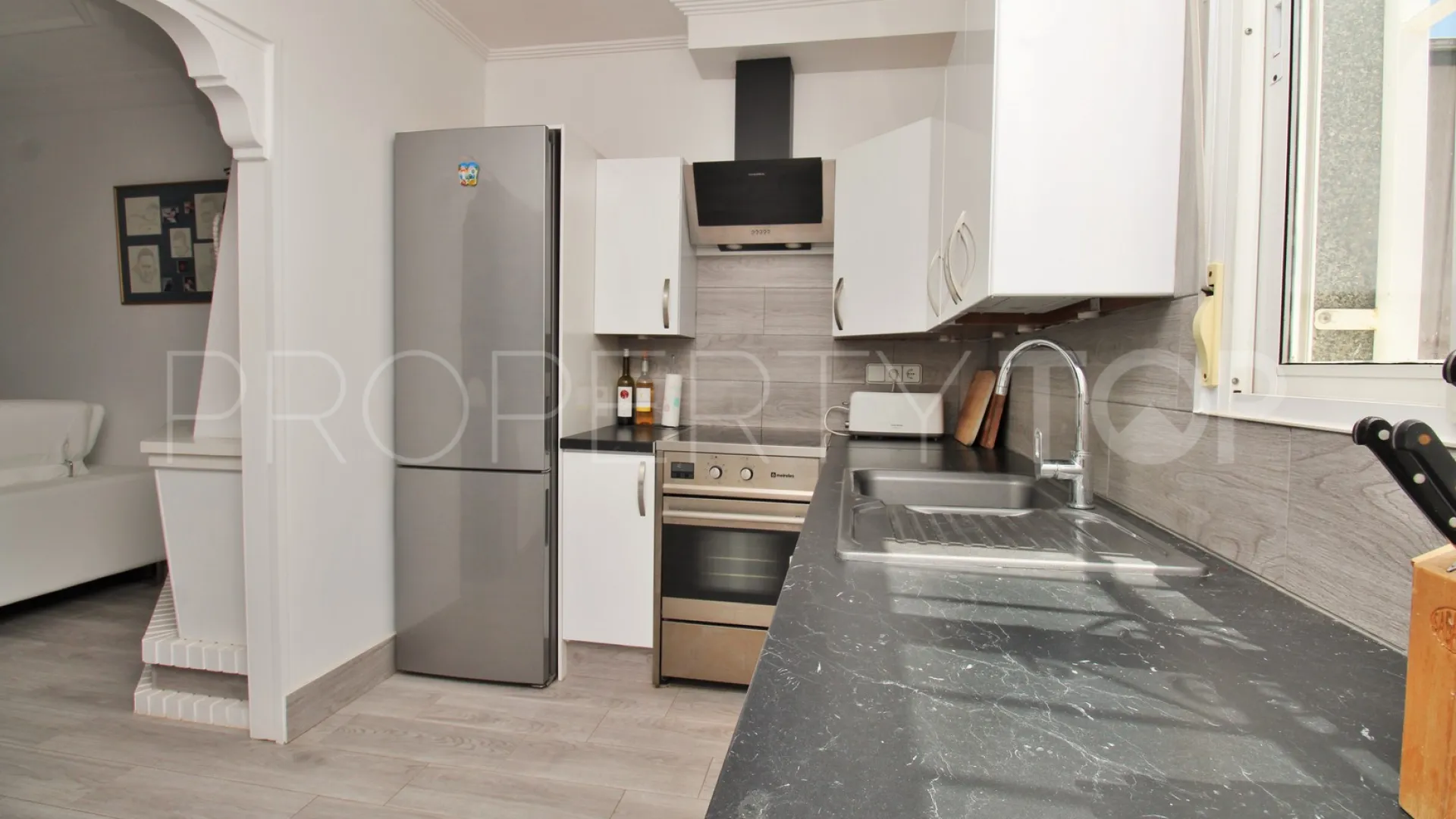 Buy 2 bedrooms apartment in Villamartin