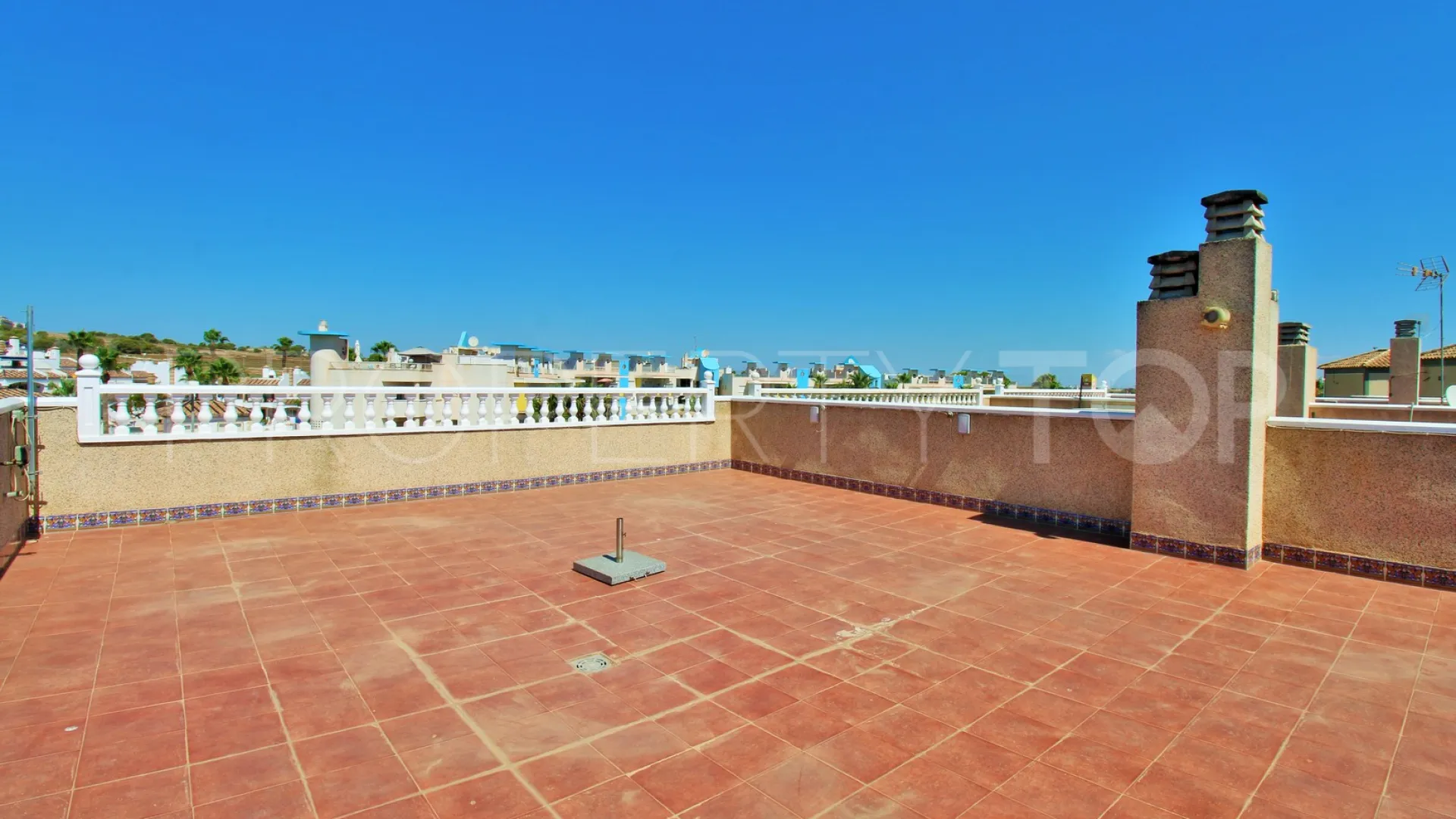 Buy 2 bedrooms apartment in Villamartin