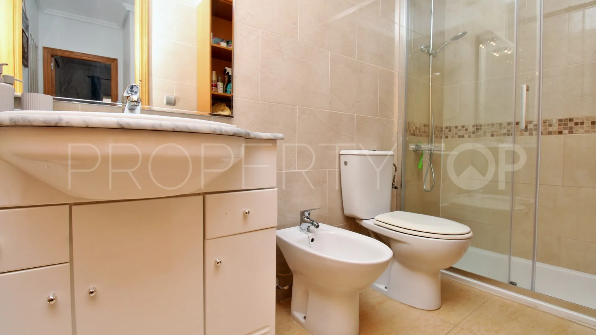 3 bedrooms Villamartin town house for sale